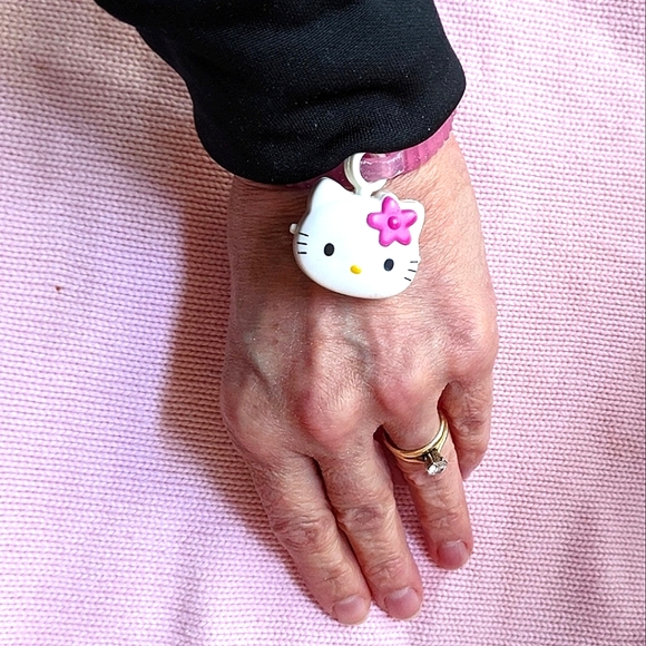 2000!Vintage Hello Kitty Sanrio bracelet Watch Authentic collectible rare - Picture 8 of 15